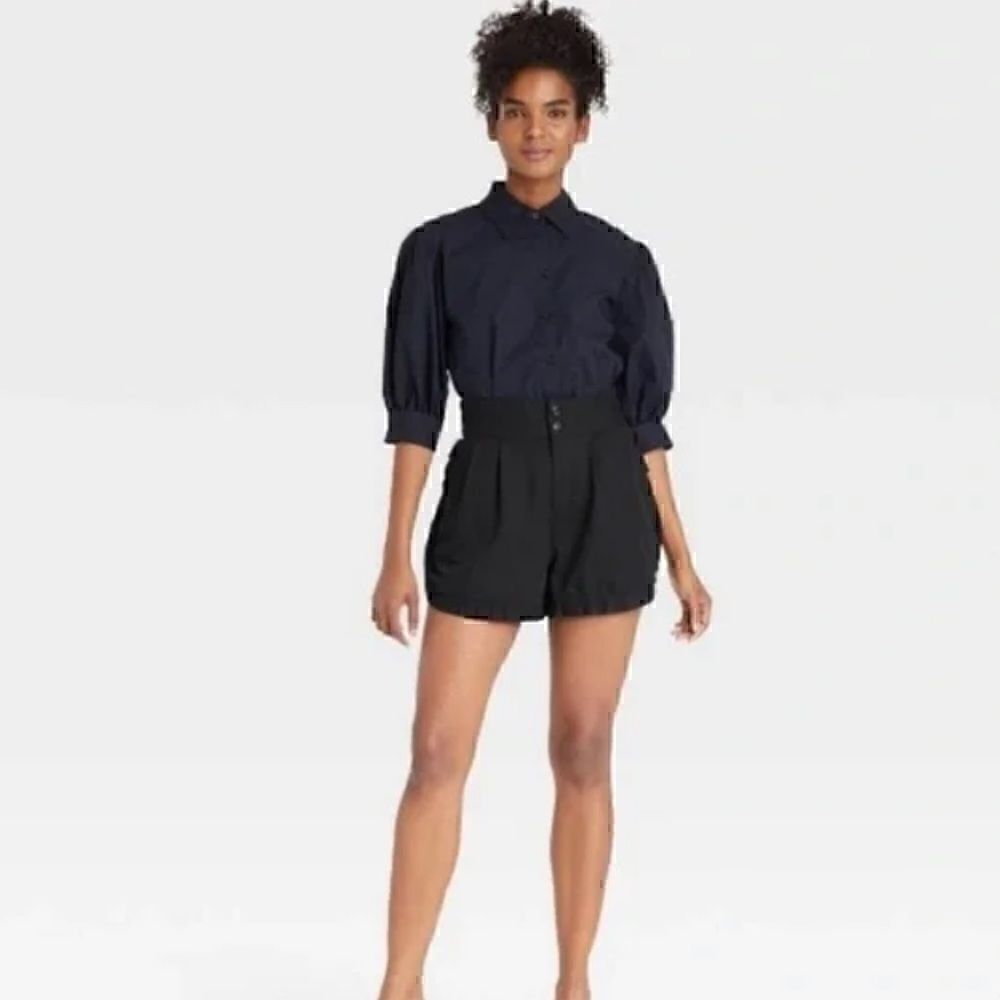 Who what‎ wear Shorts Womens Size 16 high rise ruffle 4 Inches Inseam Black NWT